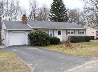 225 Williamson Cir, Watertown, CT 06779