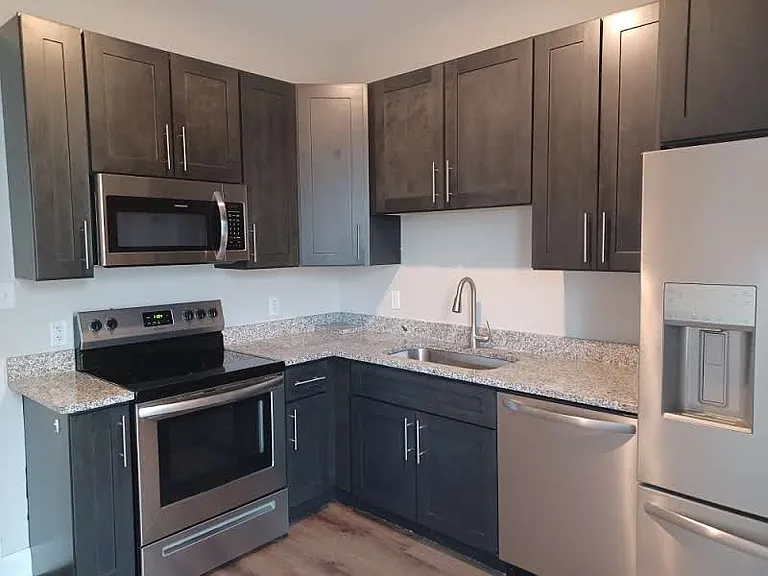 320 N Kent St #B — Photo 9