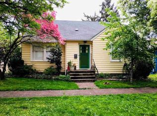230 19th St SE, Salem, OR 97301