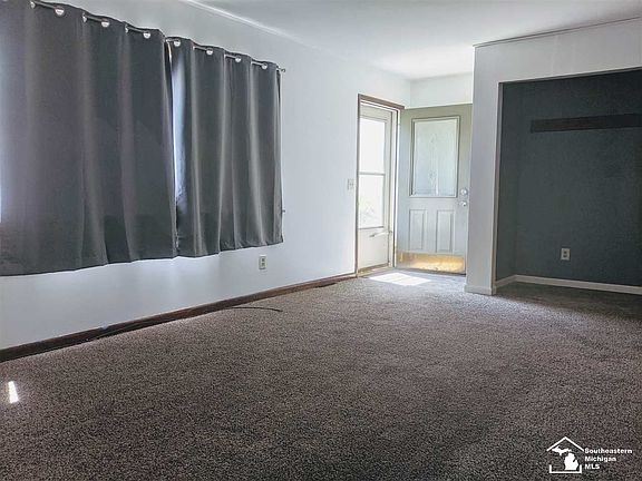 3rd image of 2740 Miller Dr