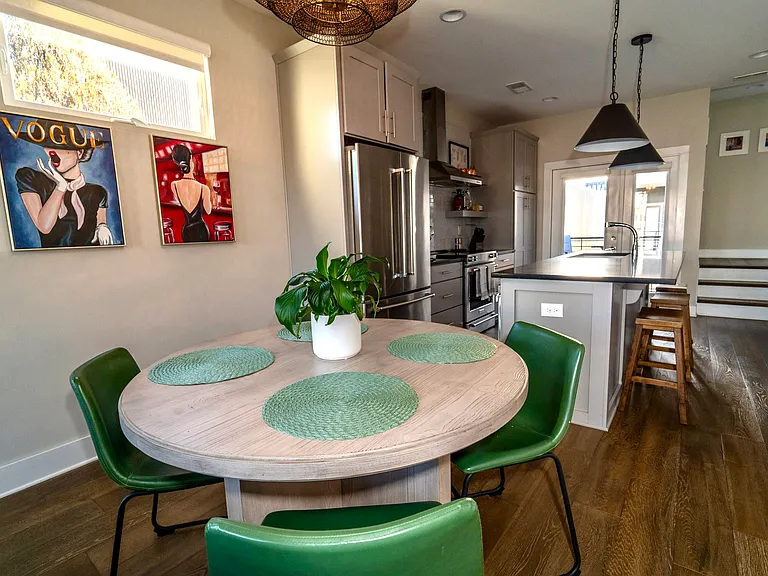 406 Southend Crossing Ln — Photo 8