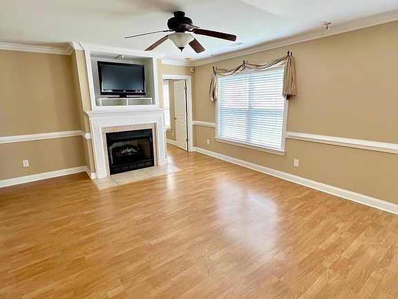 3rd image of 2770 Ange Street