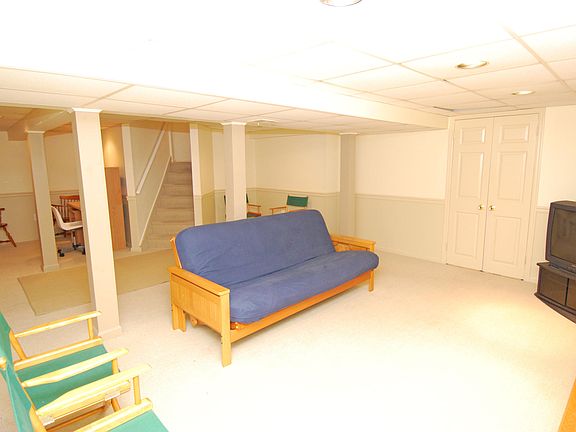 4th image of 504 Buckingham Cir