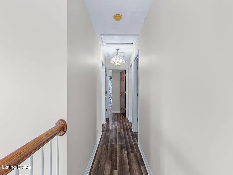 5001 Middlesex Dr — Photo 20