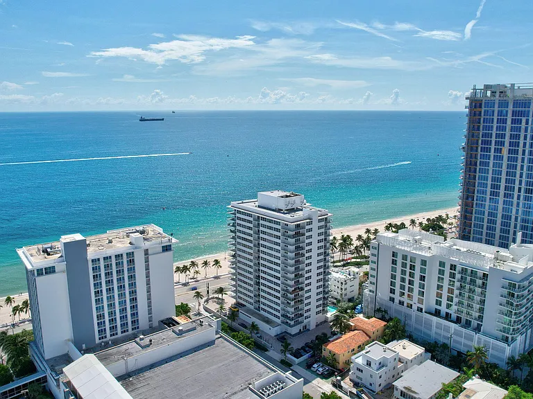 209 N Fort Lauderdale Beach Blvd #8A — Photo 56