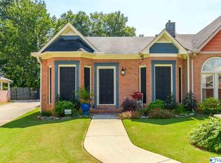2401 Williamsburg Ct SW, Decatur, AL 35603