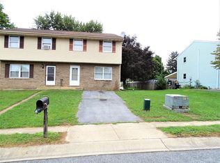 841 Colony Ln, Mount Joy, PA 17552