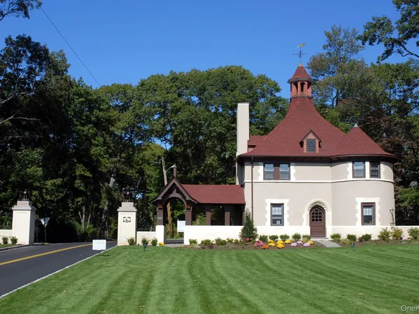 9 Cliff Road, Port Jefferson, NY 11777