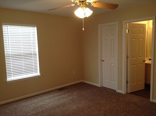 5th image of 1766 Holbrook Ln