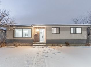 13524 66th St NW, Edmonton, AB T5C 0B6