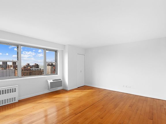 5th image of 100 W 93rd St APT 20E