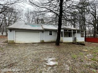1907 Johns Rd, Effort, PA 18330