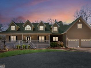 154 Hickory Ln, Dahlonega, GA 30533