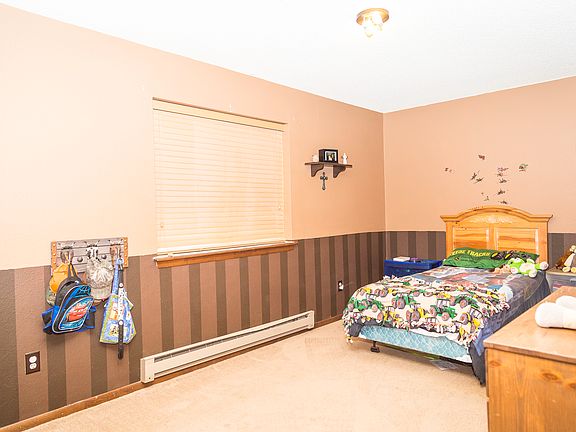 5th image of 4850 Bel Vista Dr