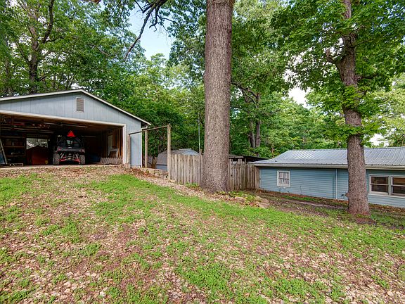 5th image of 179 Dallas Road