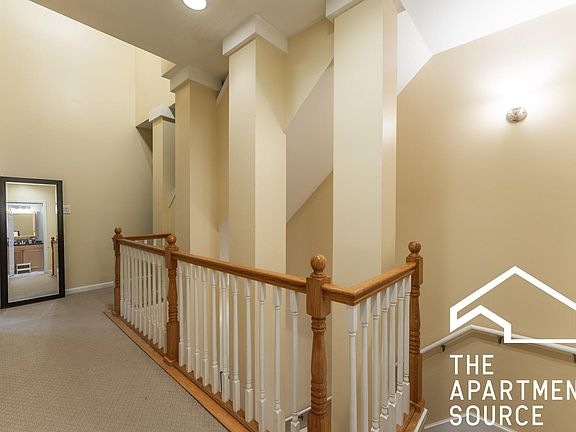5th image of 1420 W Waveland Ave #1
