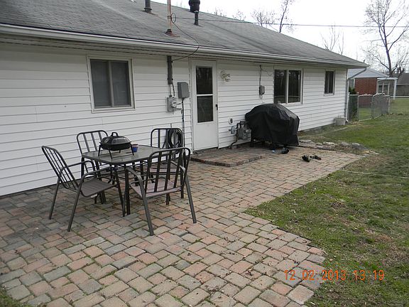 4th image of 72 Mark Ct