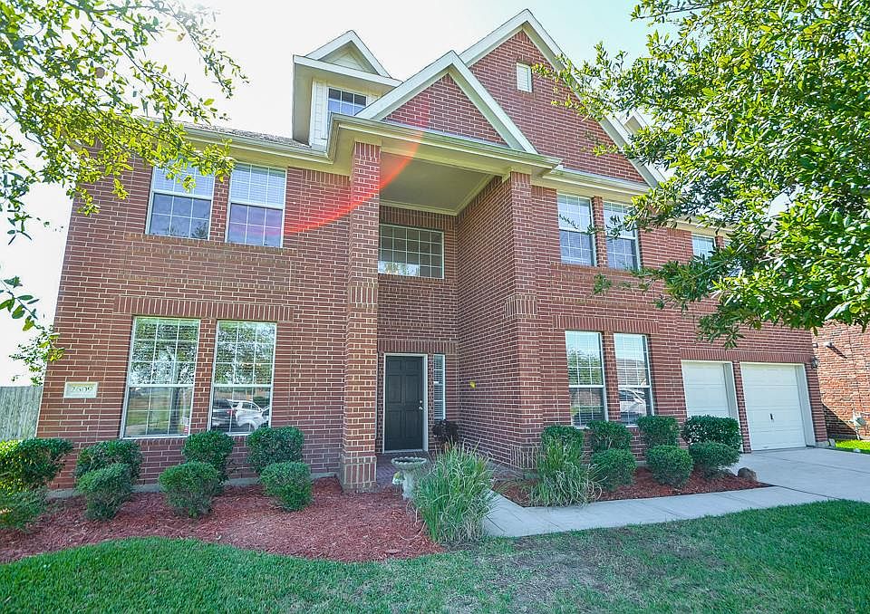 1st image of 2609 Chisholm Trl