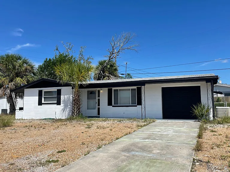 1130 Powersong St — Photo 14