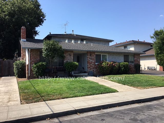 1st image of 662 E Olive Ave APT 4
