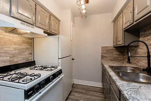 Allendale Village Apartments Photo 1