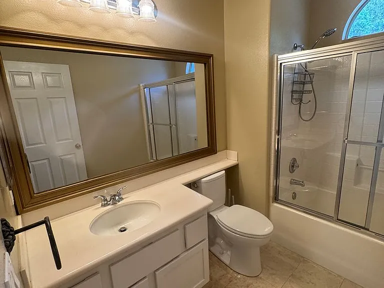 170 Trofello Ln — Photo 32