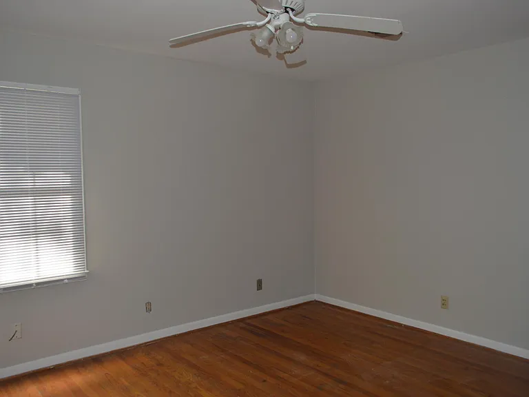 1304 Brockton Dr #B — Photo 7