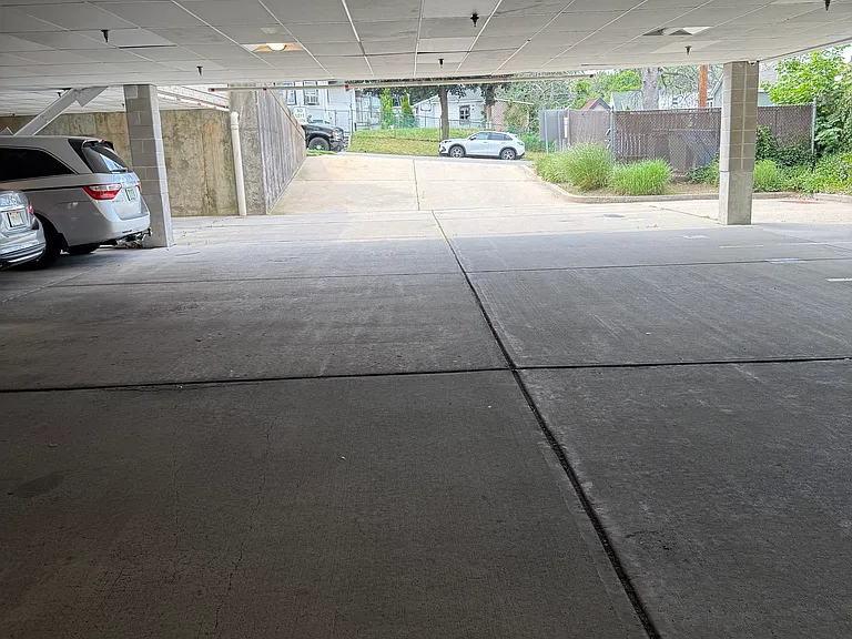 310 Lookout Ave #106 — Photo 36