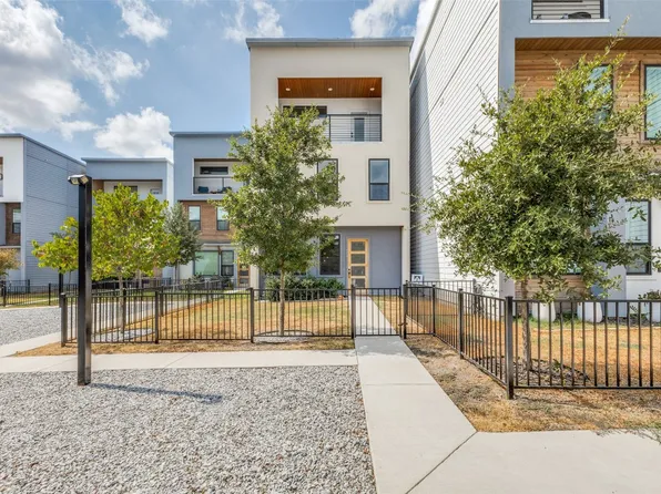 718 Rainwater Rd, Dallas, TX 75218