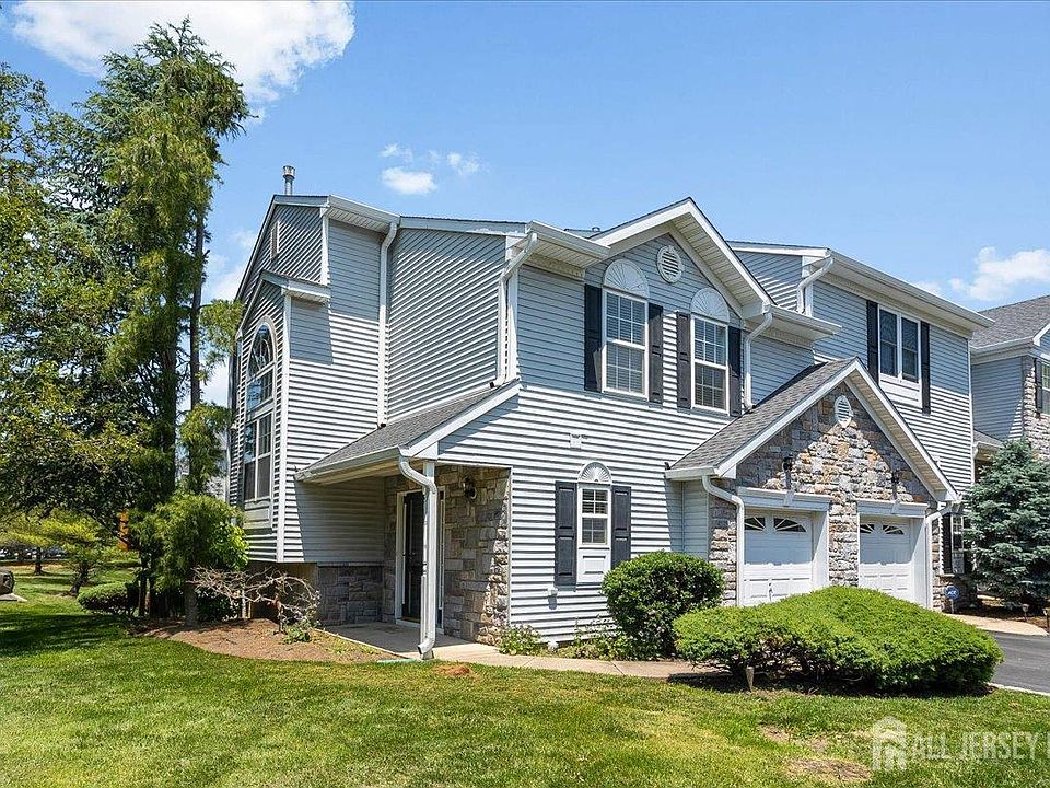 1st image of 24 Hanna Ln
