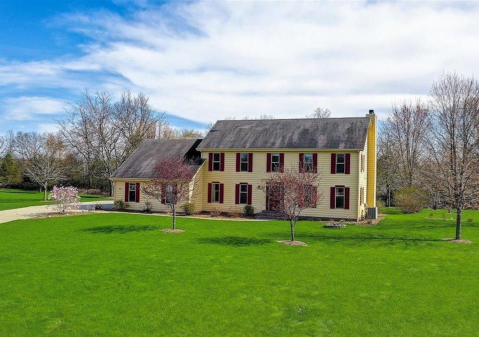 1st image of 36883 Serenity Ln