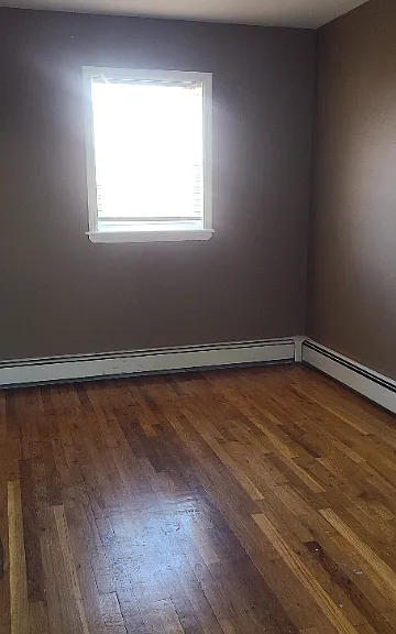 1015 E 223rd St #2 — Photo 11