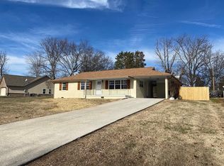 300 Dogwood Dr, Maryville, TN 37804