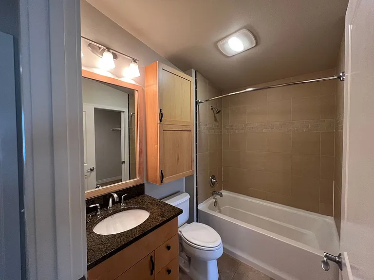 Villas at Woodinville — Photo 21