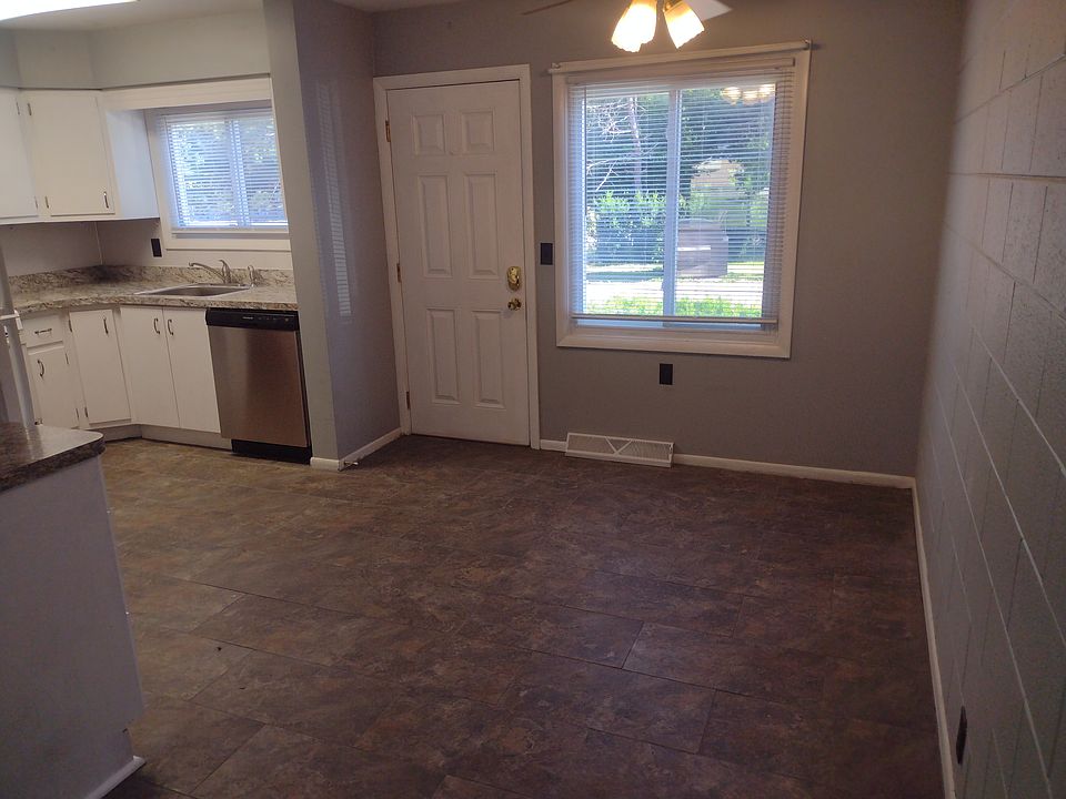 New Kitchen Tile and New Dishwasher
