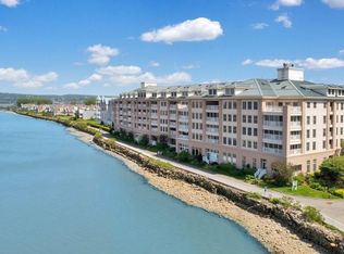 410 Harbor Cv, Piermont, NY 10968