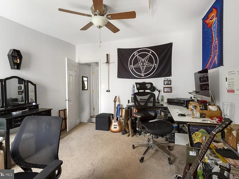 2310 E Gordon St — Photo 16