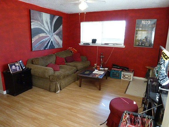2nd image of 2804 Catalina Dr