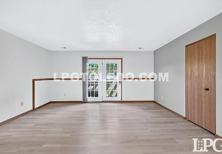 801 Hilltop Ln #101 — Photo 12