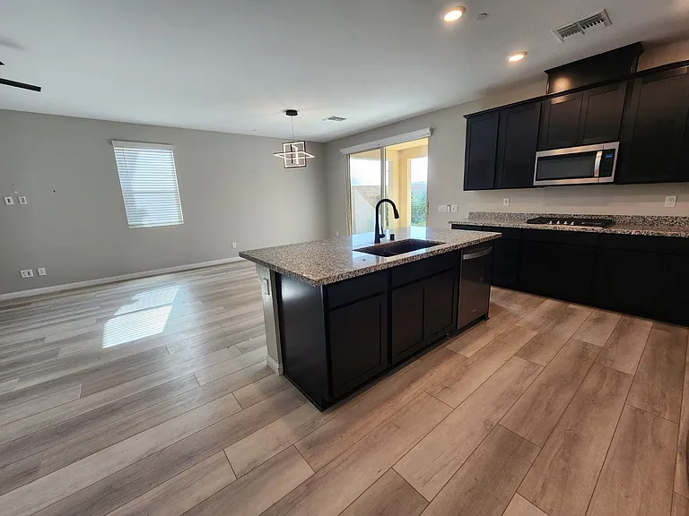 12511 Island Bells Ave — Photo 12