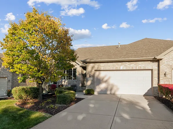 16161 Hillcrest Cir, Orland Park, IL 60467