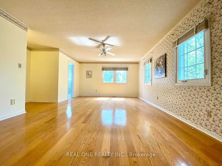 5664 Haddon Hall Rd — Photo 8