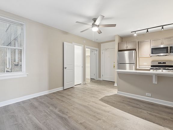 4th image of 432 W Belmont Ave #7c0b01b76