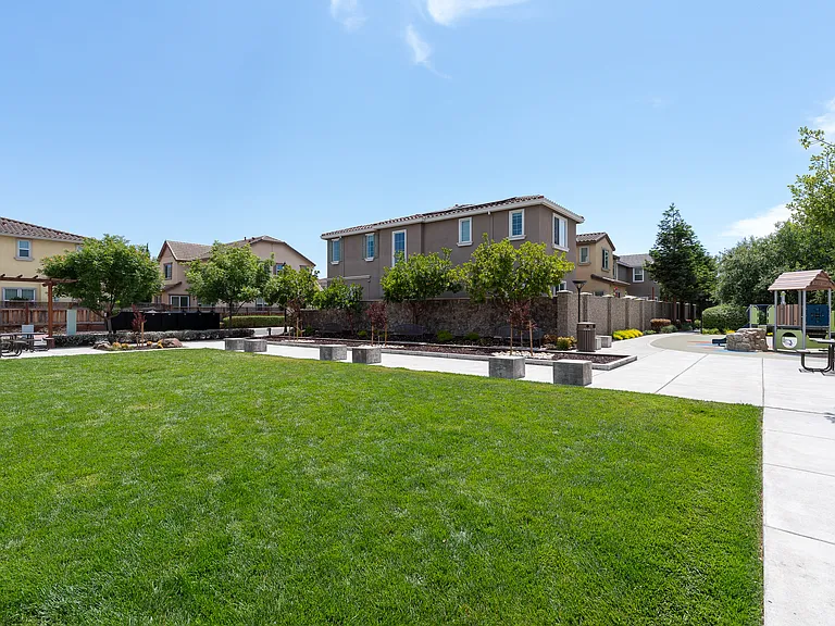 13 Chysis Rd — Photo 53