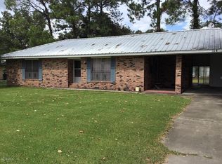 114 Cypress Island Rd, Saint Martinville, LA 70582
