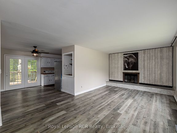 5th image of 405014 Grey St W #4