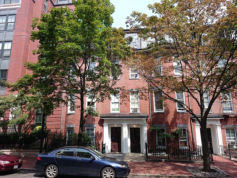 2nd image of 63 Clarendon St APT 12