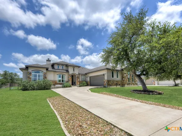 1221 Paladin Trl, Spring Branch, TX 78070