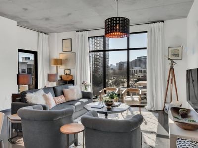 1510 Demonbreun St APT 810, Nashville, TN, 37203