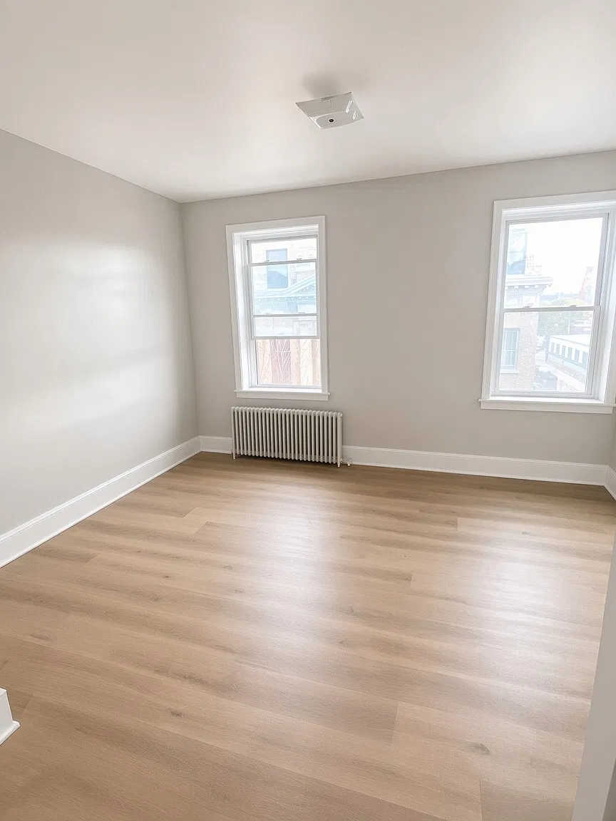 2 bed, $1,300 — Photo 1